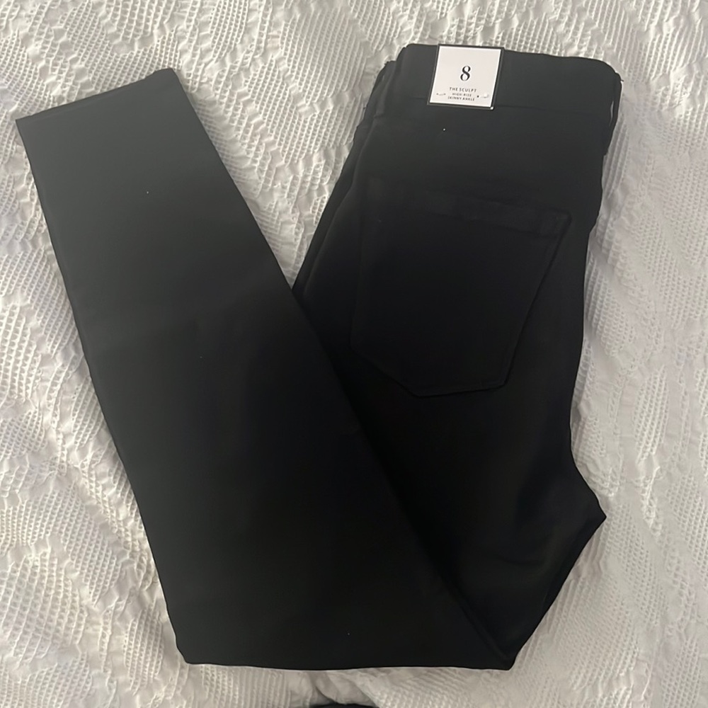 The Sculpt Skinny Ankle